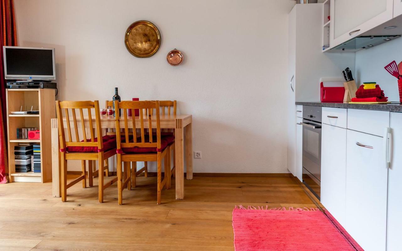 Holiday flat #1, Chalet Aberot, Wengen, Switzerland Buitenkant foto